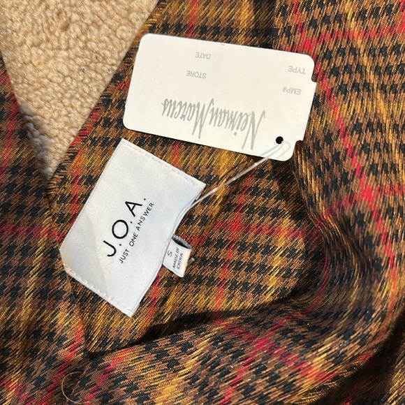 Plaid Jumpsuit with Belt - Picture 4 of 8